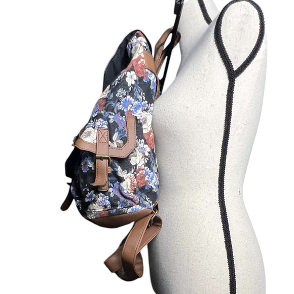 Madden Girl Floral Canvas Backpack with Faux Leather Trim – Boho Vintage Style - Picture 4 of 10